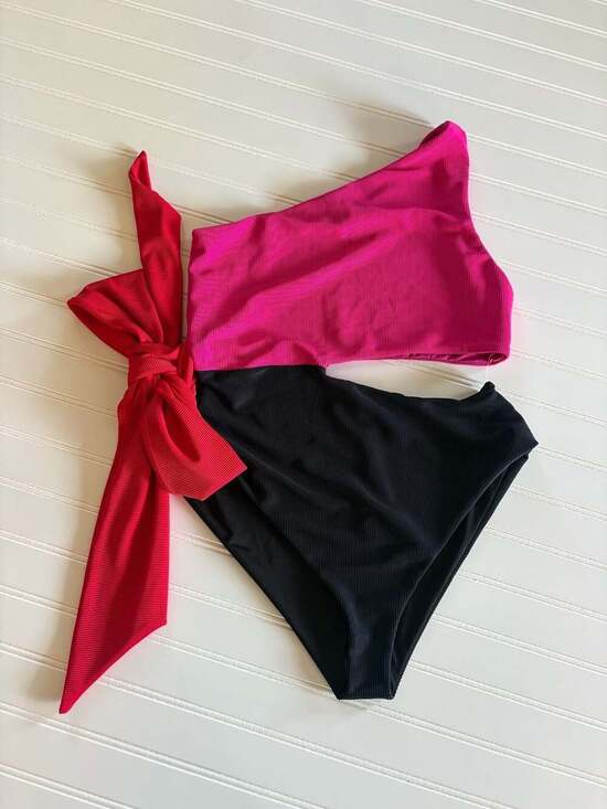Beach Riot Other - Beach Riot Carlie One-Shoulder Bow One-Piece Swimsuit Size L NWT
